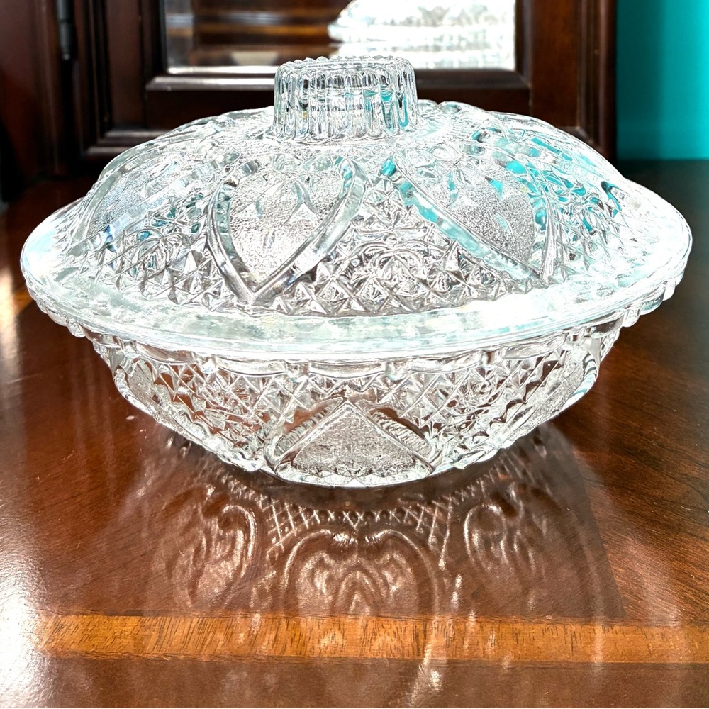Serving Bowl - Picture 14 of 15